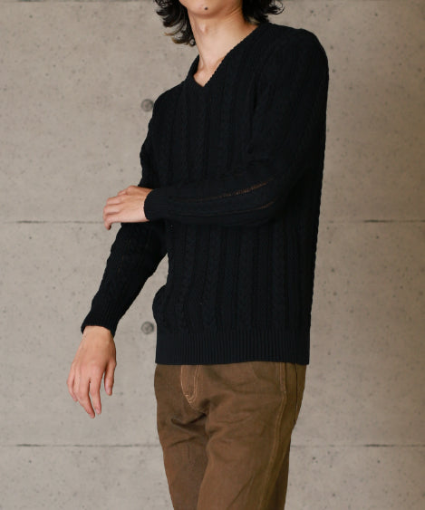 特別限定商品 ケーブル編みVネックニット 日本製