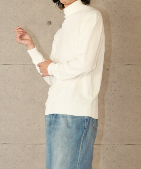 特別限定商品 タートルネックニット 日本製