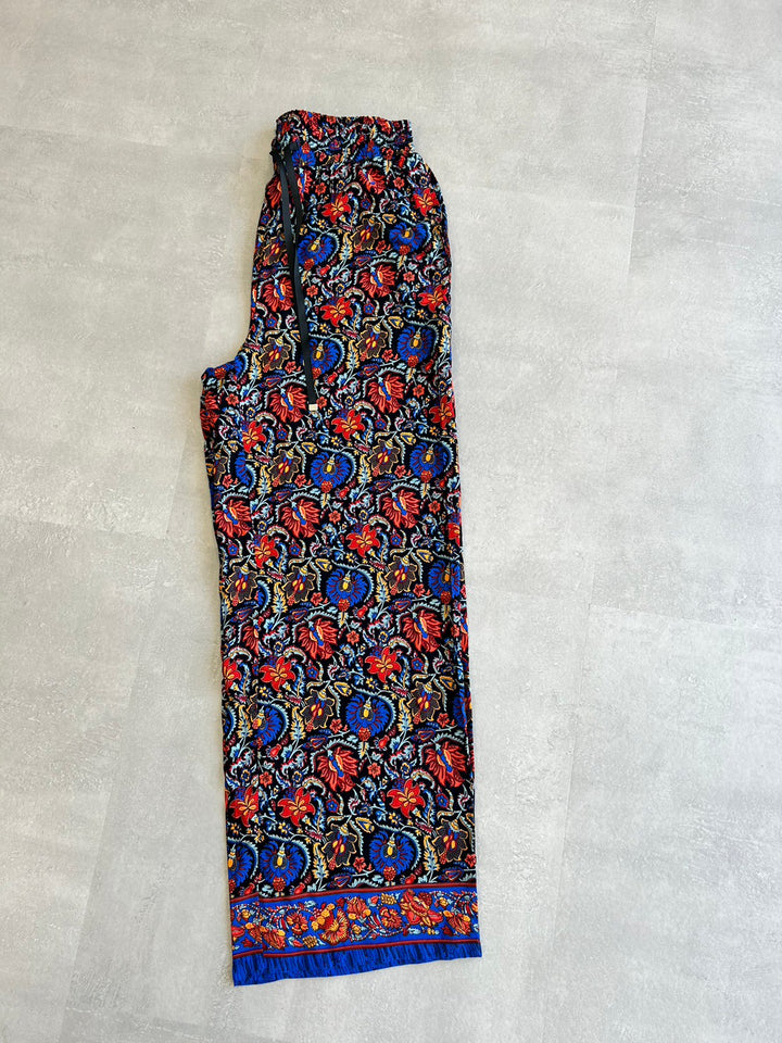 フラワープリントパンツ