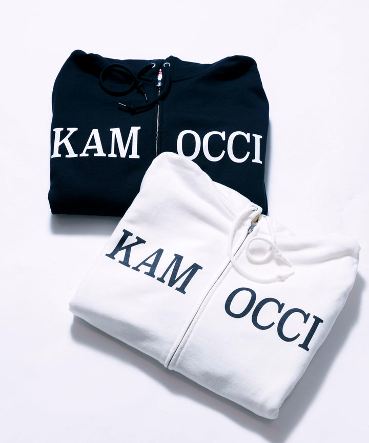 ロゴプリントジップアップパーカー