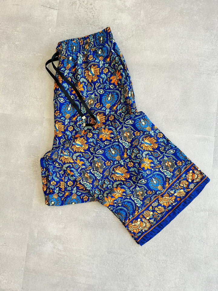 フラワープリントパンツ