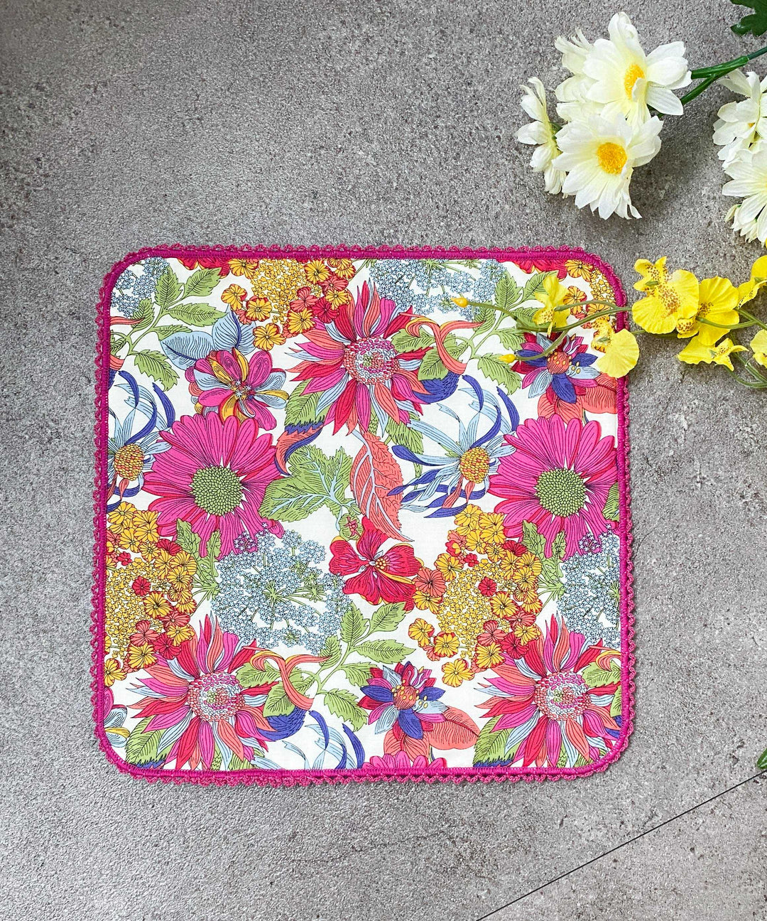 【ピンク】マスクケース付きハンカチ