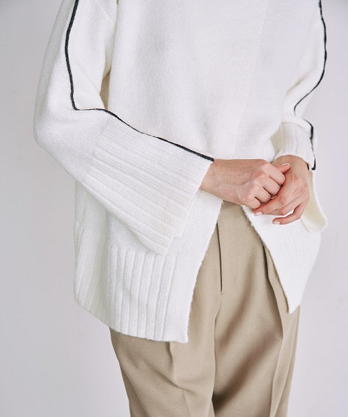 Turtle Neck Slit Knit Tops（タートルネックスリットニットトップス）