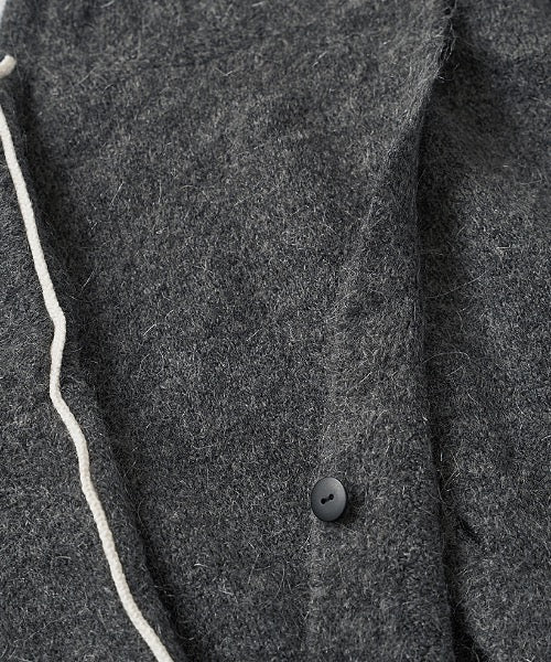 Turtle Neck Slit Knit Tops（タートルネックスリットニットトップス）