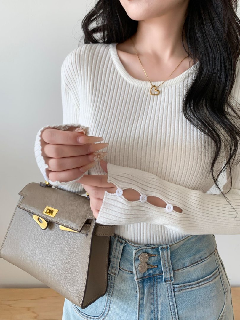 袖ボタンVネック/Uネックリブニットトップス