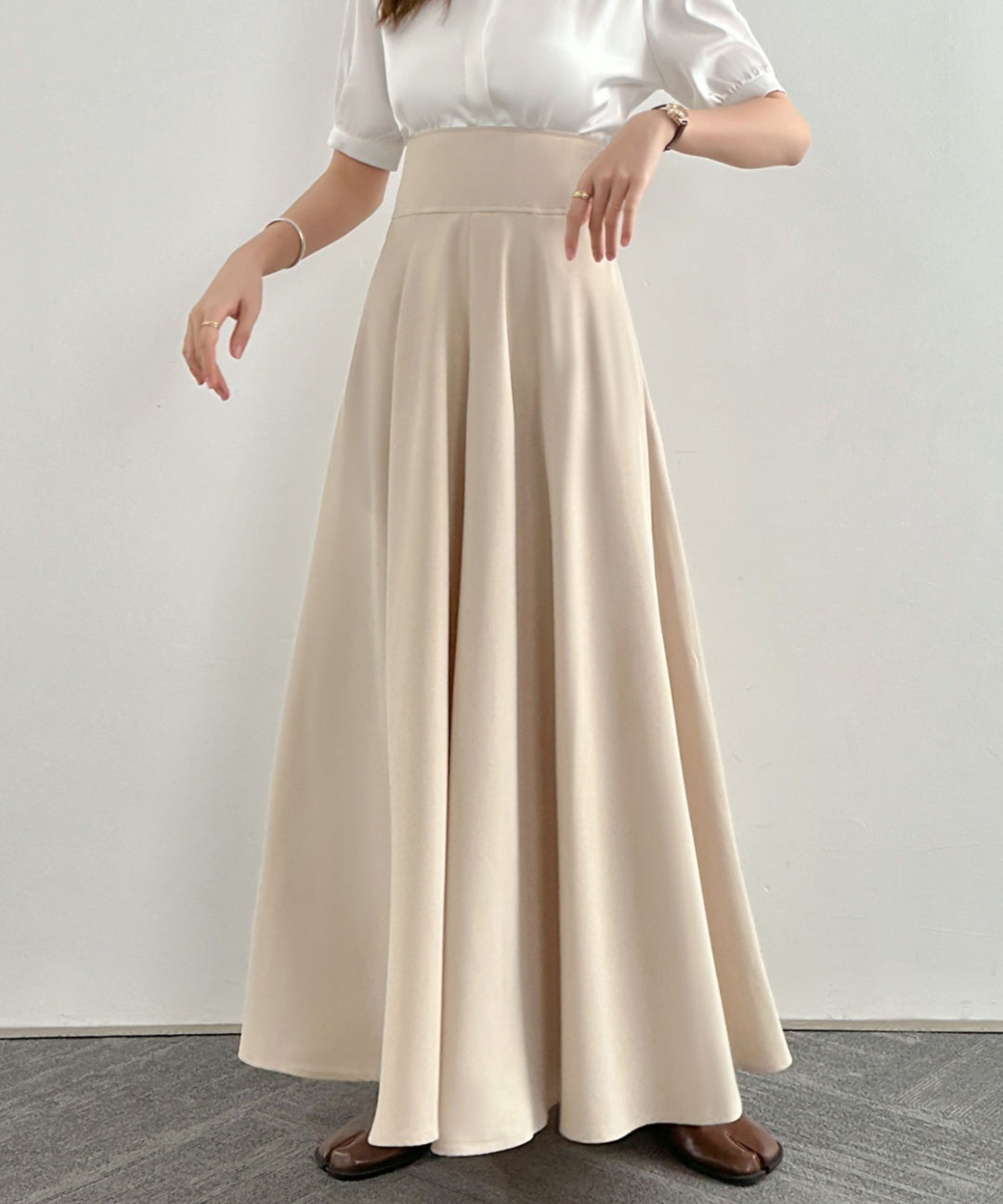 ハイウエストマキシ丈フレアロングスカート