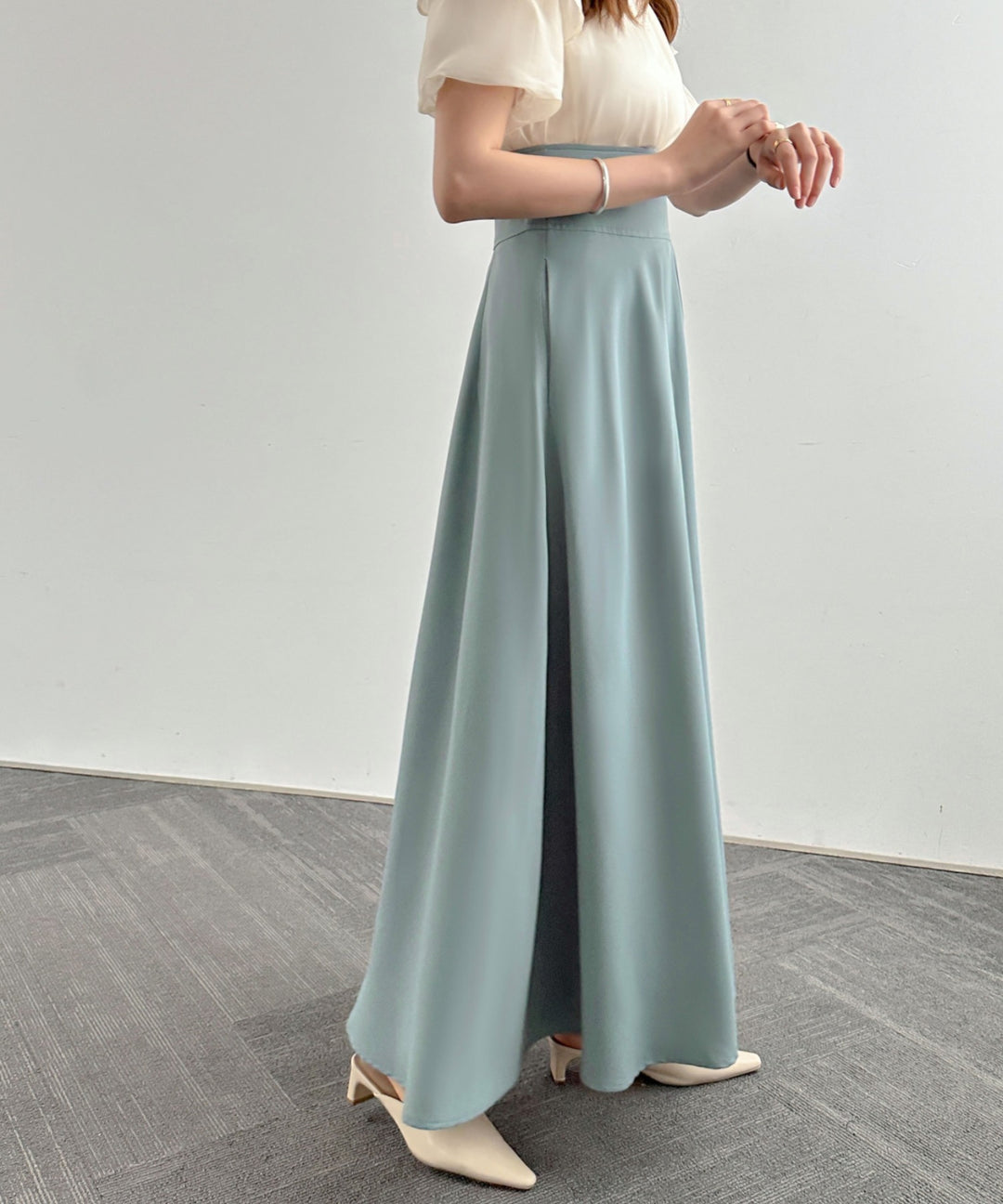 ハイウエストマキシ丈フレアロングスカート