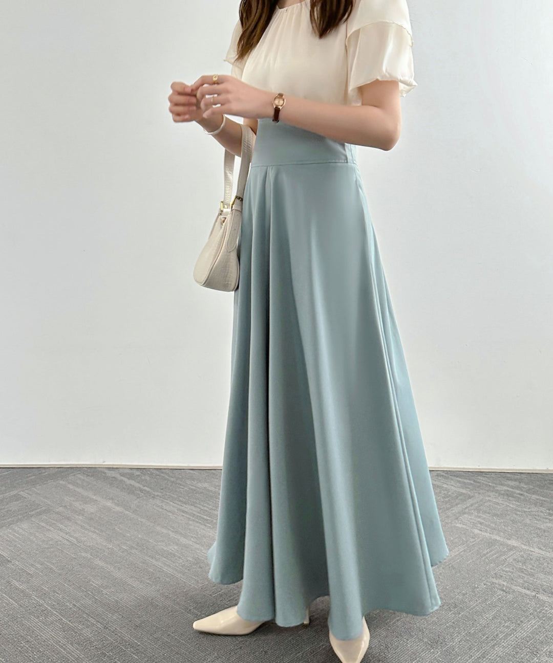 ハイウエストマキシ丈フレアロングスカート