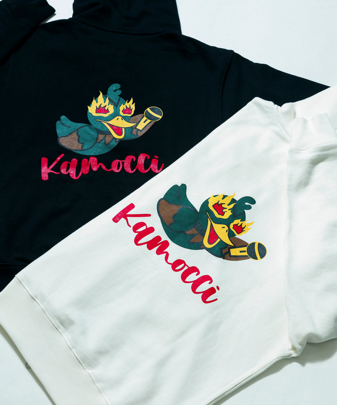 ロゴプリントジップアップパーカー