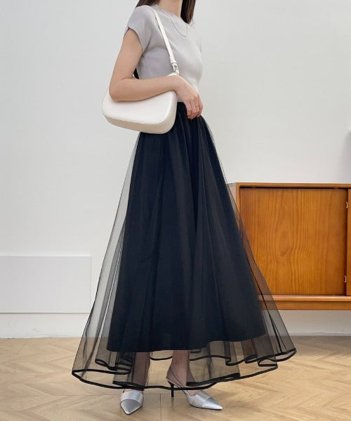 裾パイピングチュールフレアロングスカート