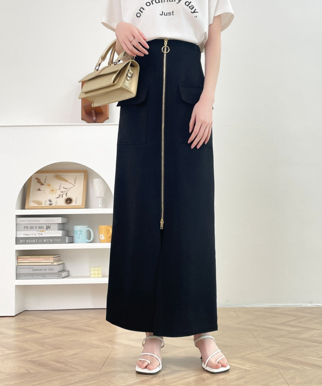 センタージップアップハイウエストタイトスカート