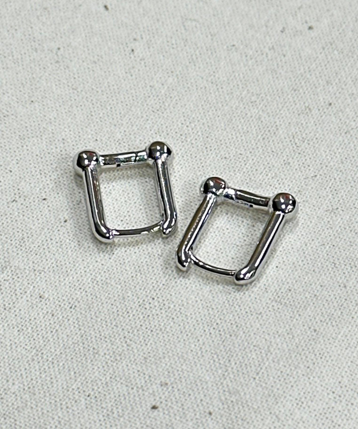 スクエアフープピアス　ネコポス発送