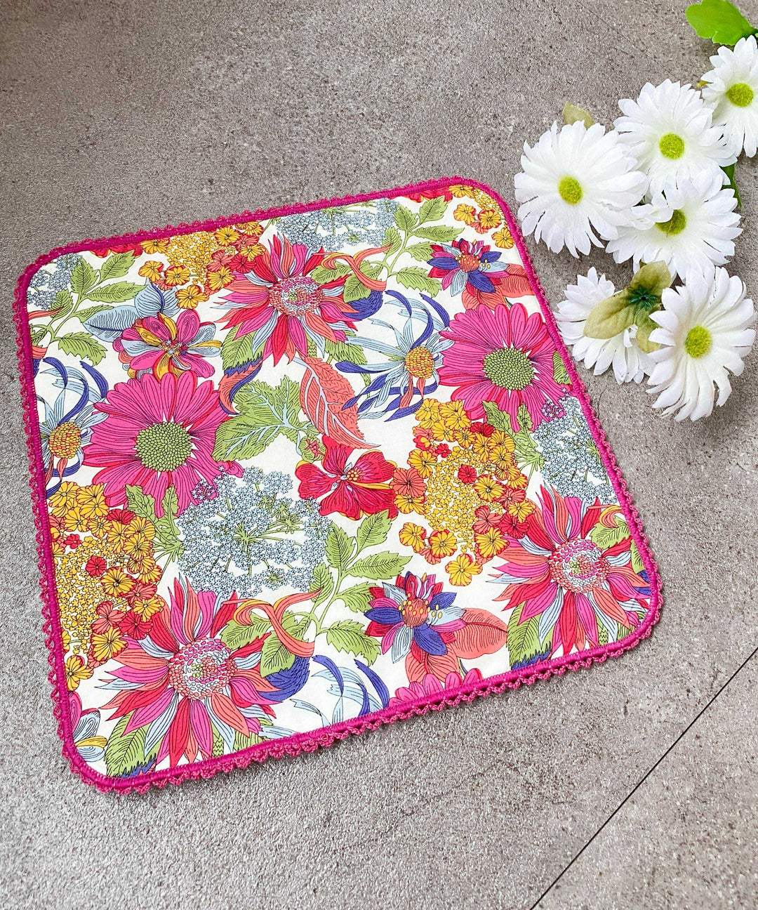 【ピンク】マスクケース付きハンカチ