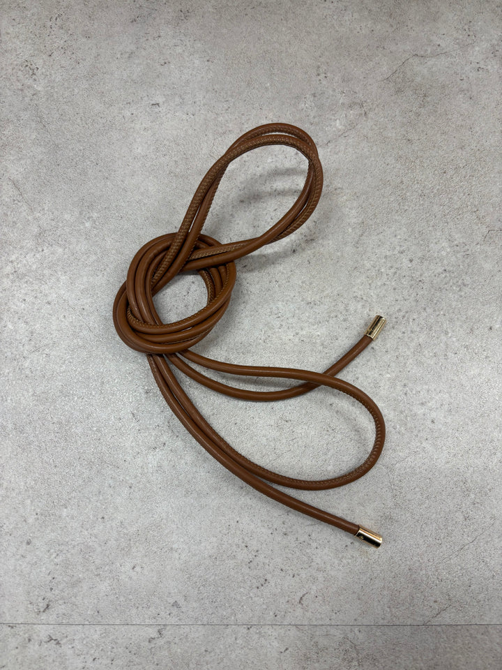 レザー調ロープベルト