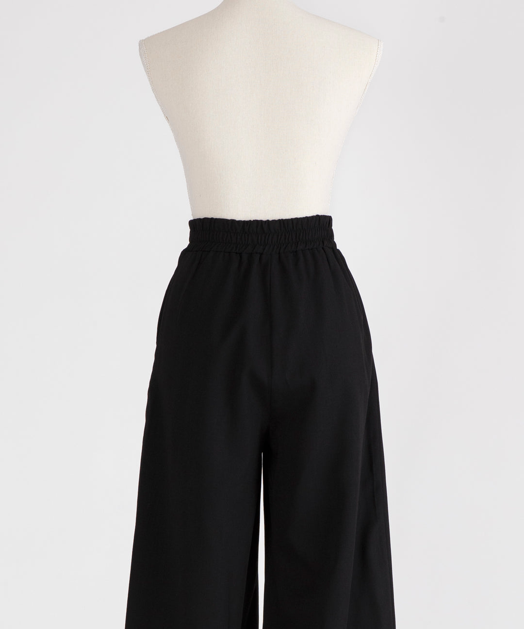 タックワイドスラックス