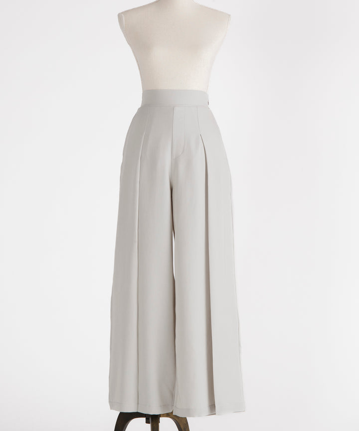 タックワイドスラックス