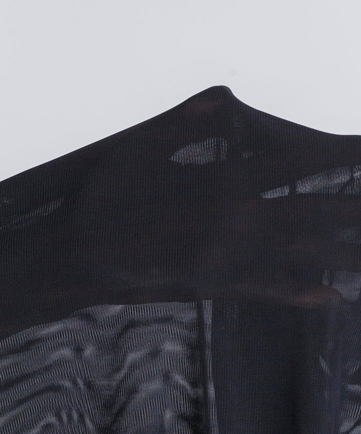 ハイネックシアートップス